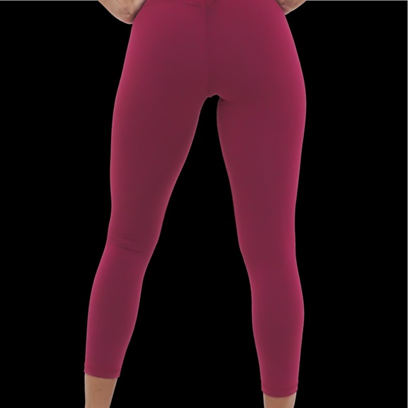 Alpha wear scrunched booty leggings - Picture 3 of 9